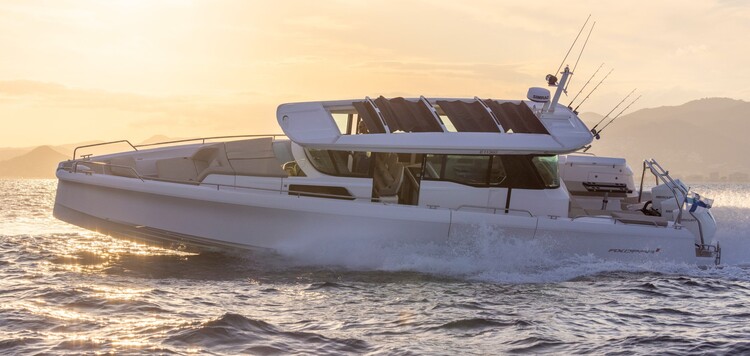 Axopar 45 XC Cross Cabin