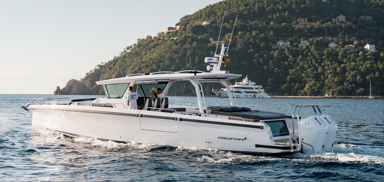 Axopar 45 Cross Top