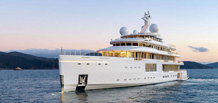 Benetti FB272
