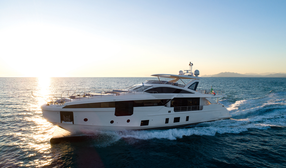 Azimut Grande 32 METRI