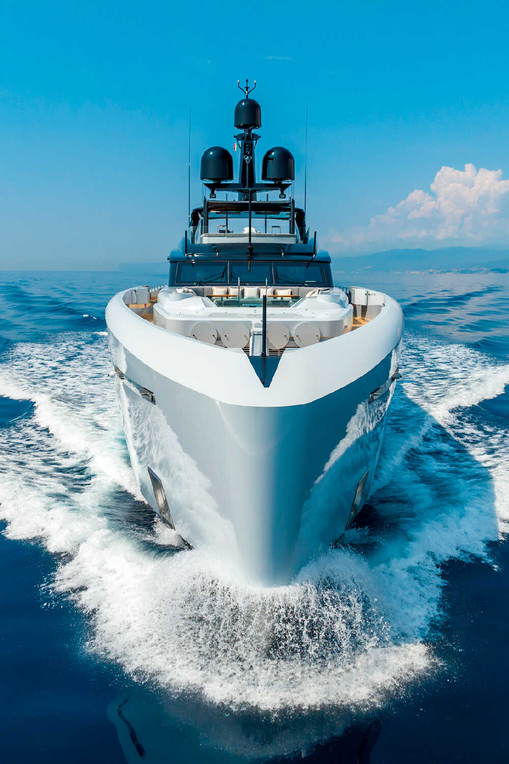 Tankoa Yachts