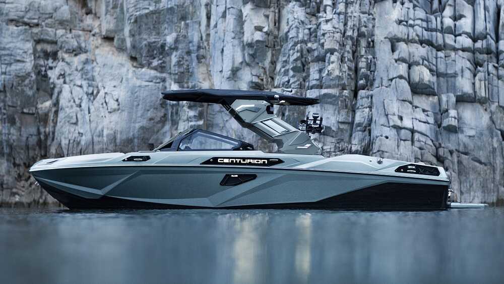 Exterior Starboard