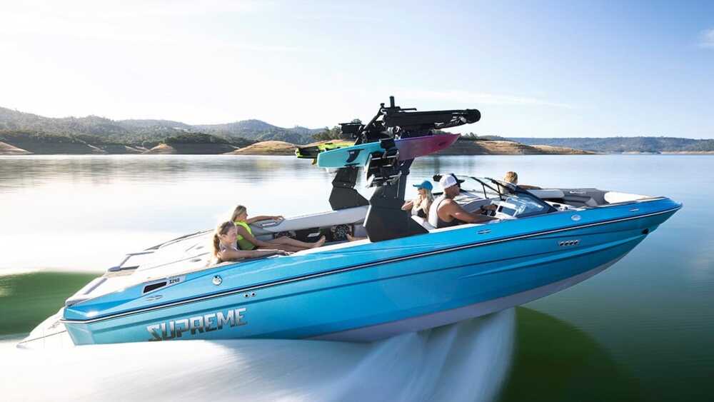 Exterior Starboard