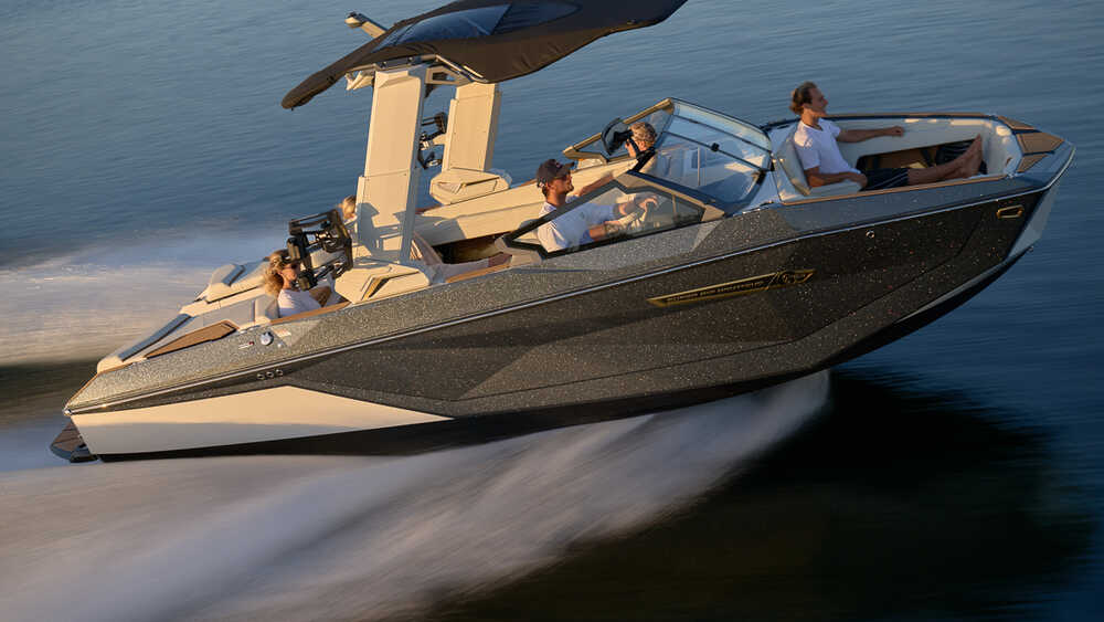 Exterior Starboard