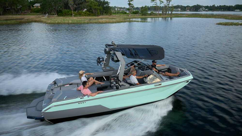 Exterior Starboard