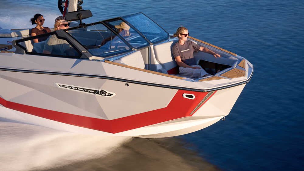 Exterior Bow