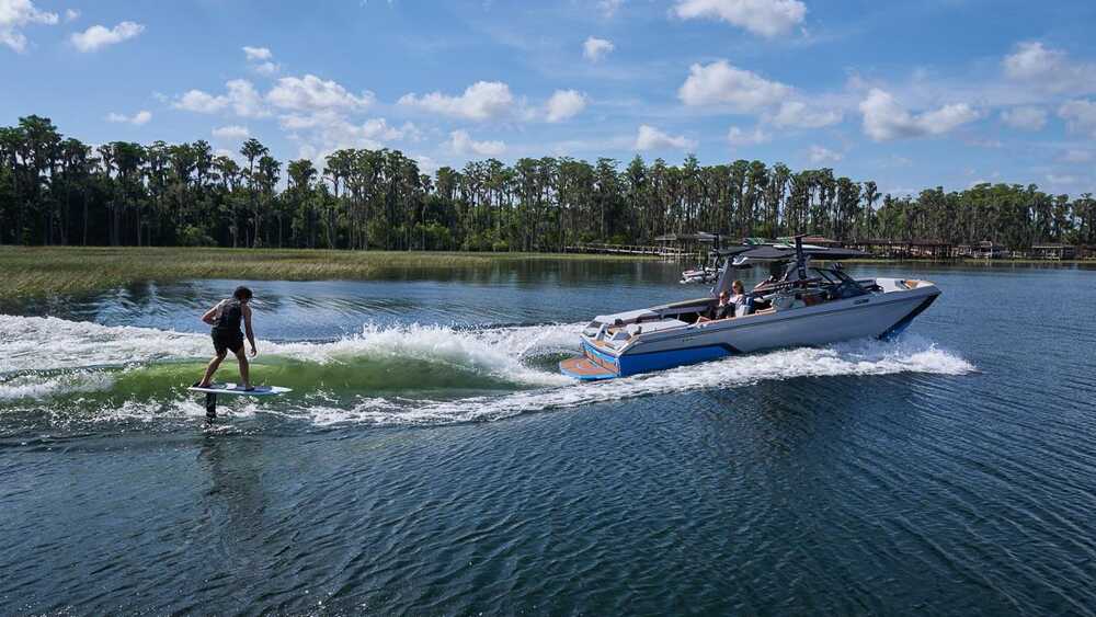 Wakesurf Wave 