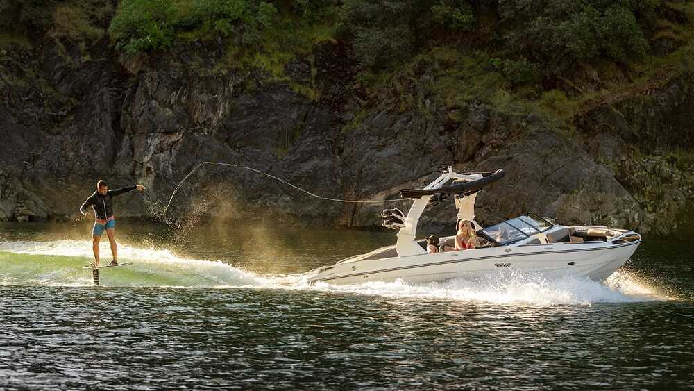 Wakesurf Wave 