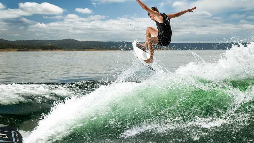 Wakesurf Wave 