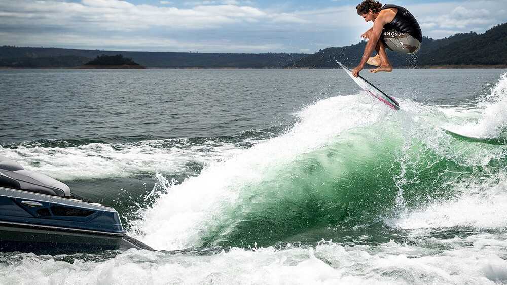 Wakesurf Wave 