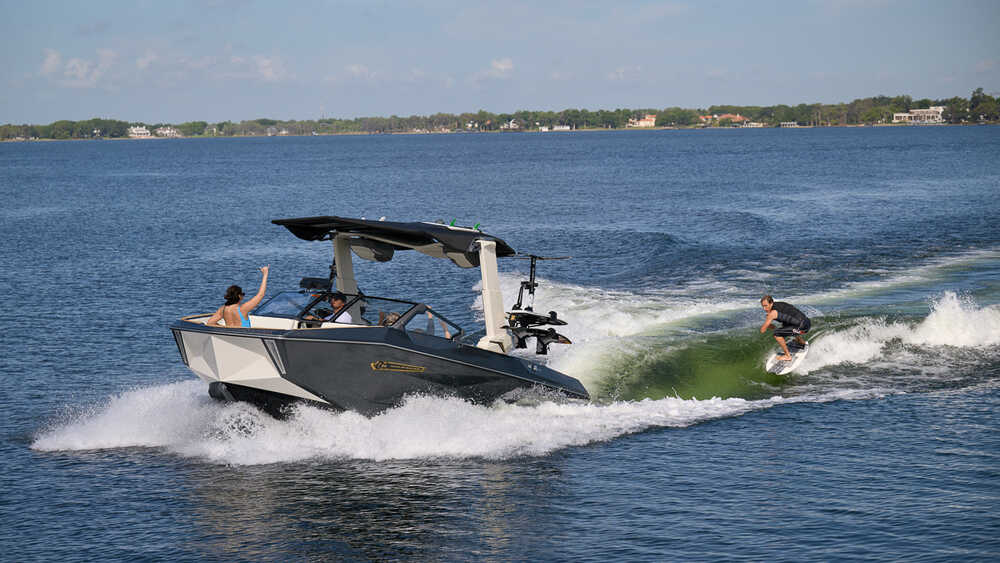 Wakesurf Wave 
