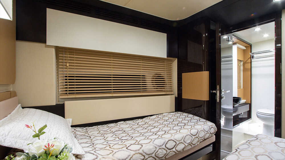 Guest cabin 1