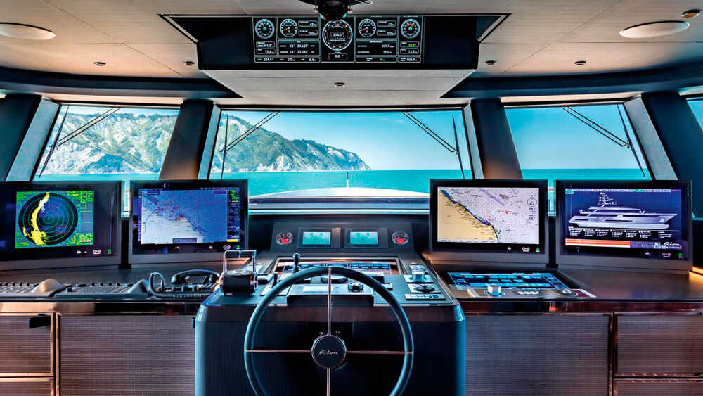 Wheelhouse on the upper deck
