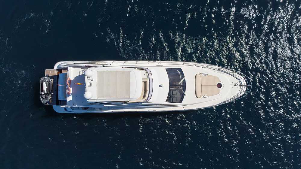 Exterior M/Y ELENA I