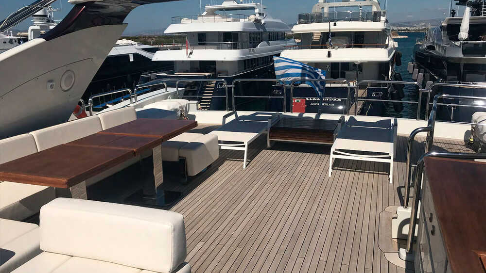Flybridge 