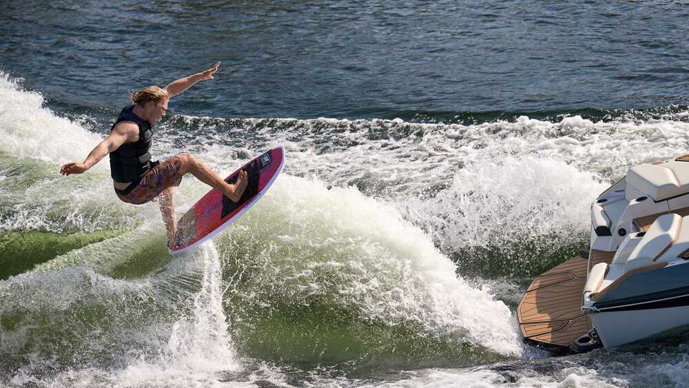 Wakesurf Wave 