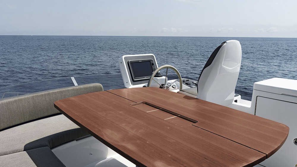 Dining area on flybridge