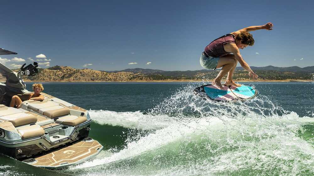 Wakesurf Wave 