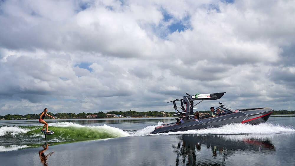 Wakesurf Wave 