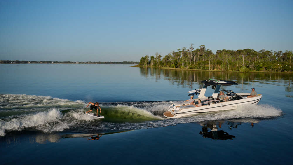 Wakesurf Wave 