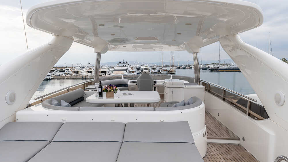 Flybridge