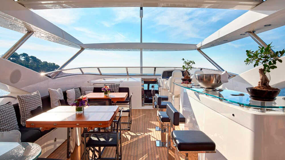 Flybridge 
