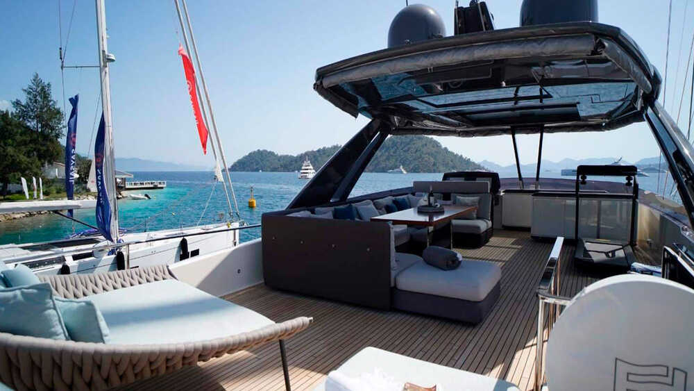 Flybridge