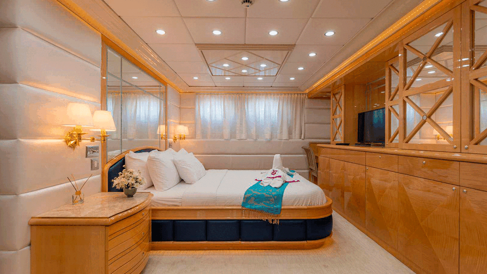 VIP cabin