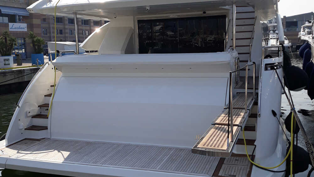 Exterior Azimut Grande 30 METRI <br/> M/Y SUN&SEA 2018