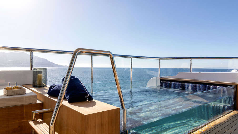 Pool on sundeck