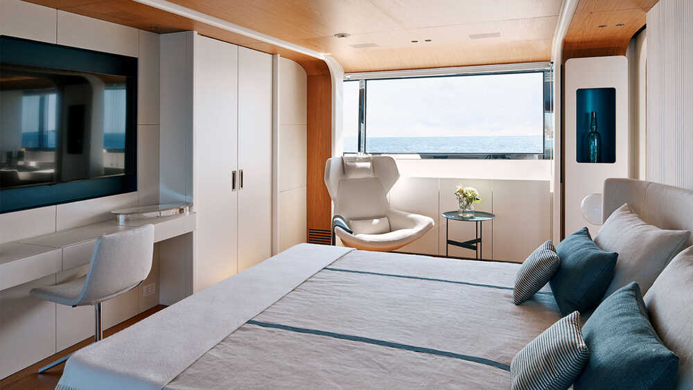 Owner's cabin on main deck