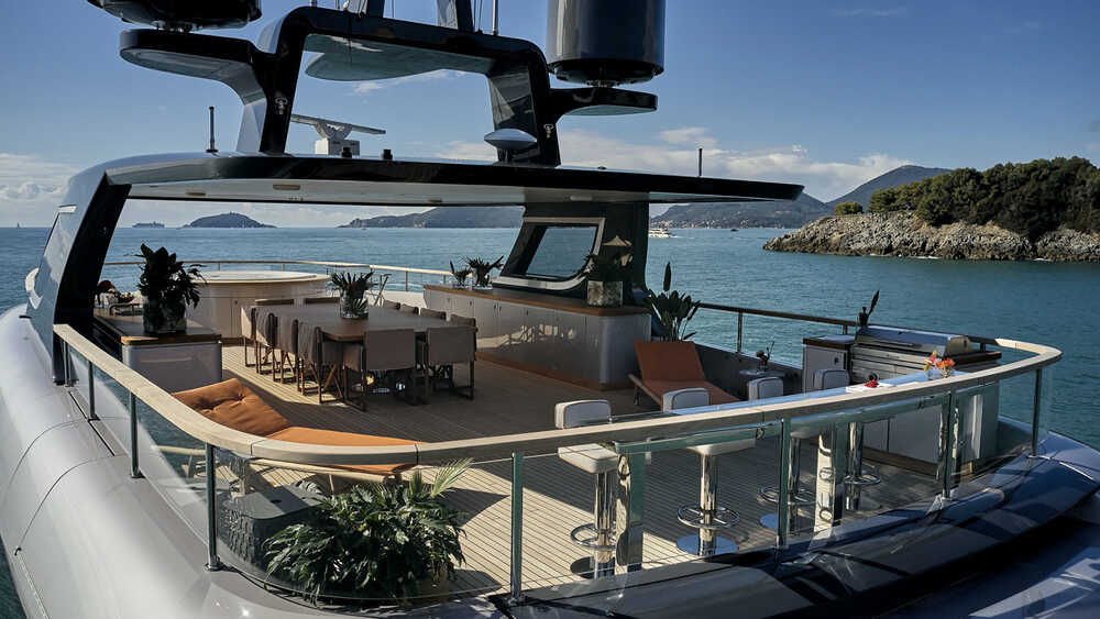 Sundeck