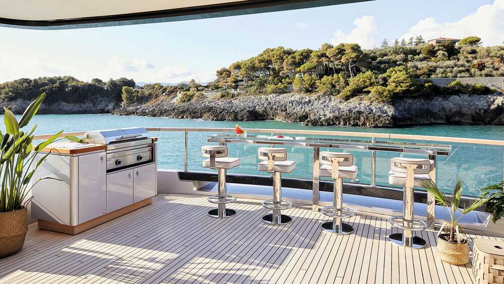 Bar on aft sundeck 
