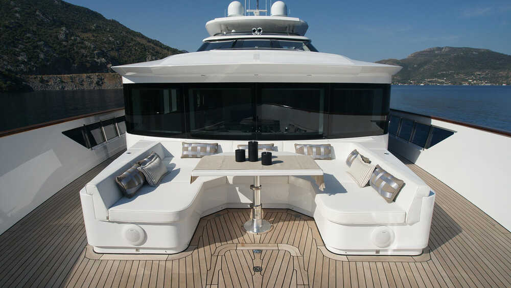 Bow area