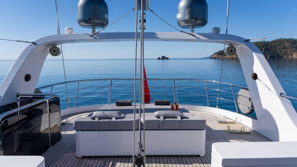 Sundeck