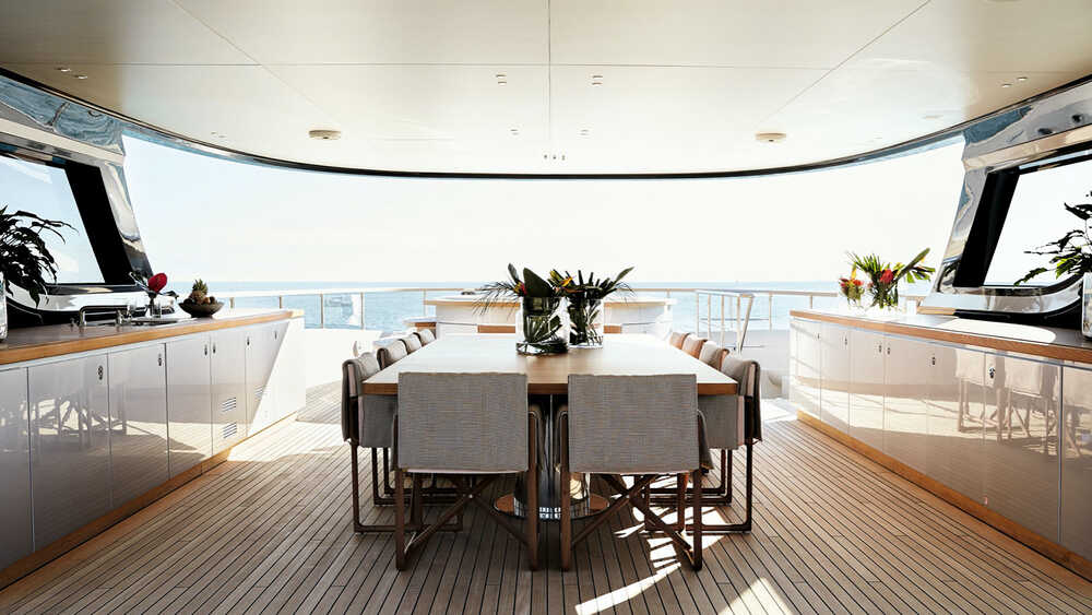 Dining area on sundeck