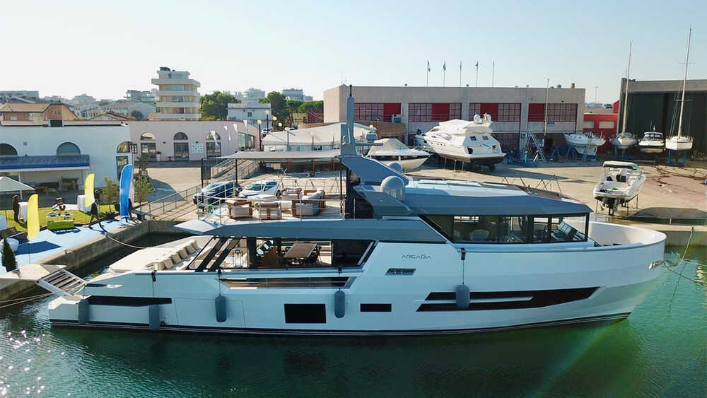 Exterior Arcadia Sherpa 80 XL 2021