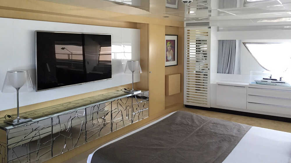 Owner's cabin