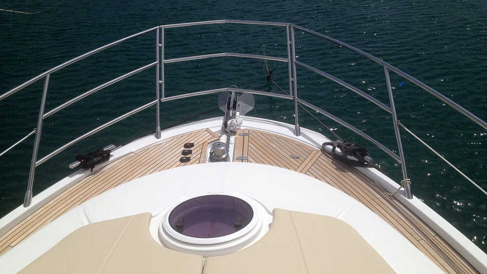 Bow deck