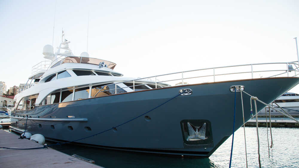 Exterior Benetti Tradition 100 M/Y "GALAKTIKA SKAY" 2009