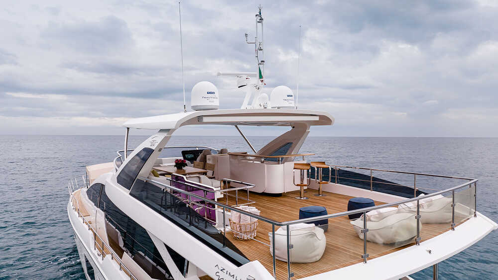 Flybridge 