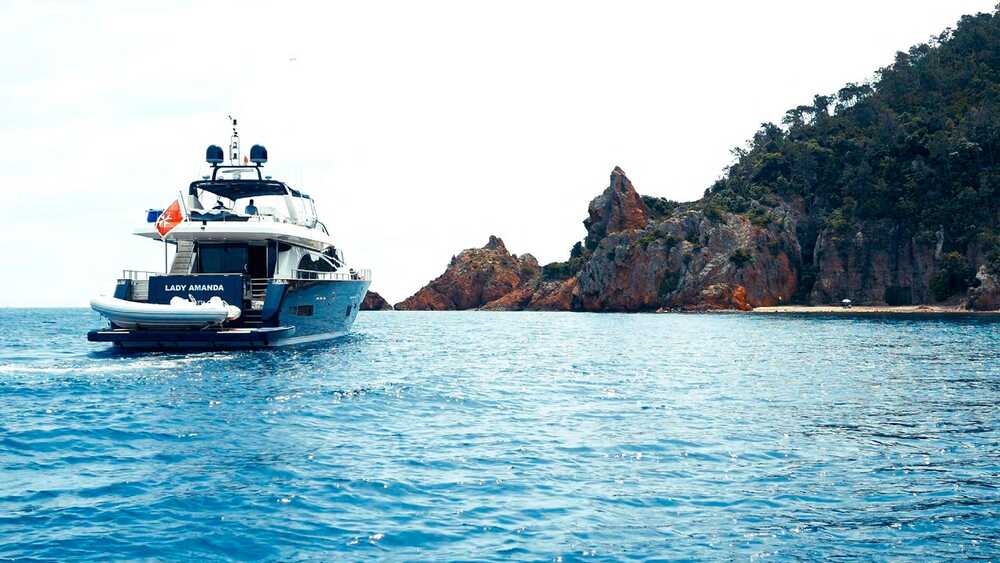 Exterior M/Y LADY AMANDA