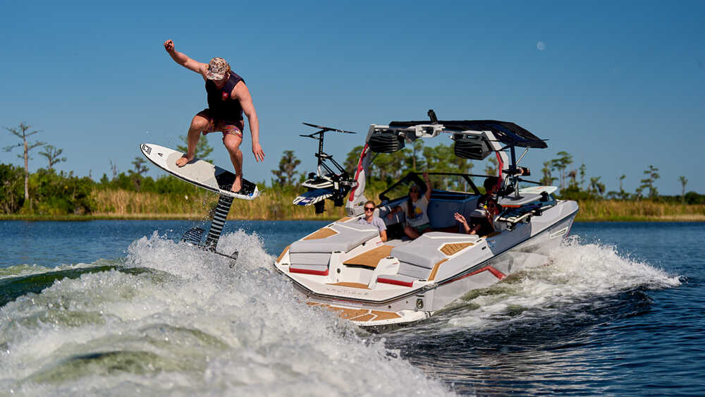 Wakesurf Wave 