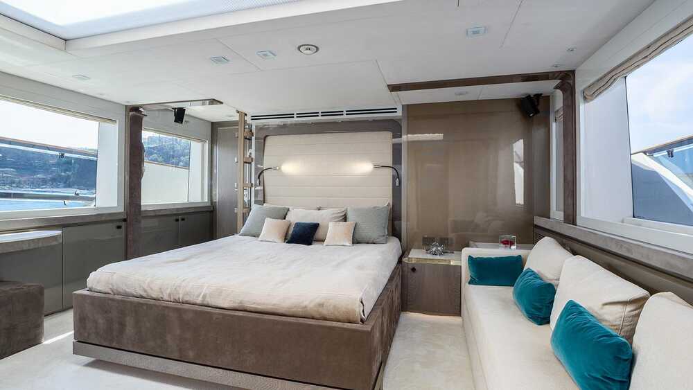 Master cabin on main deck