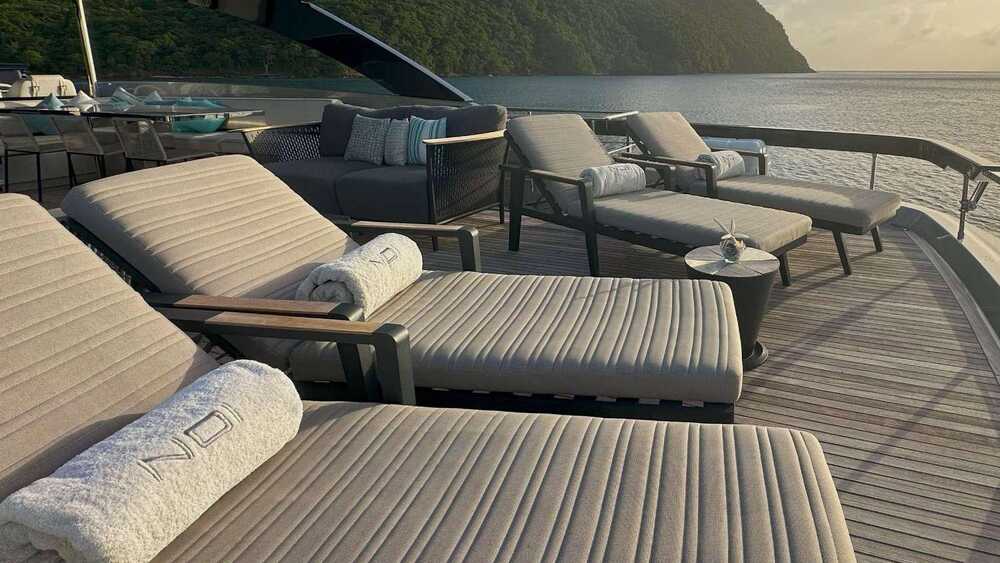 Sun deck