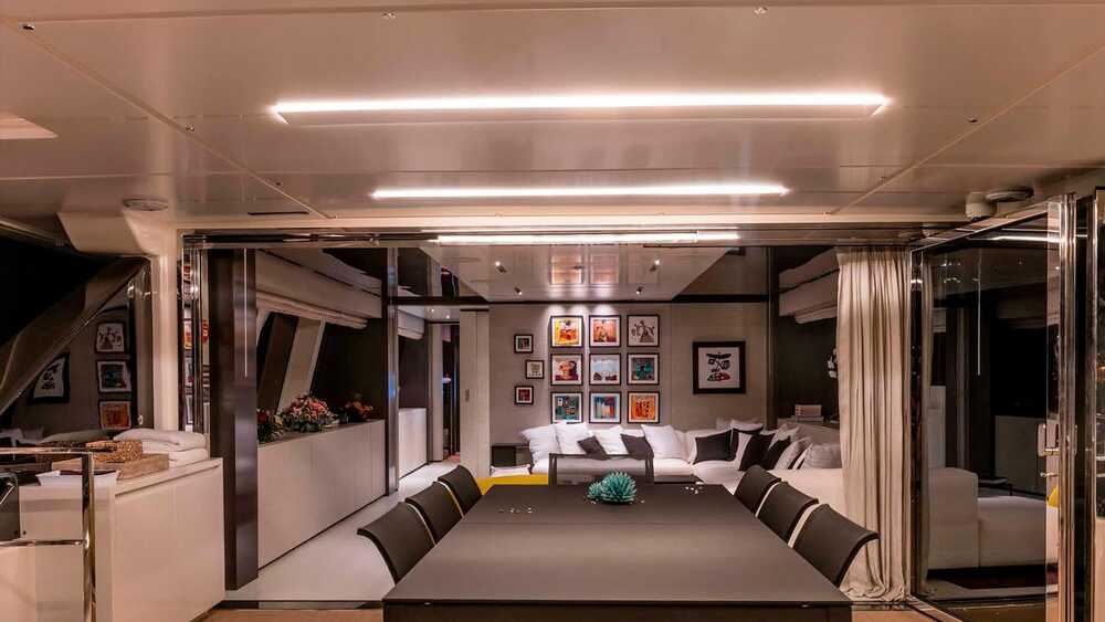 Upper deck dining area and salon