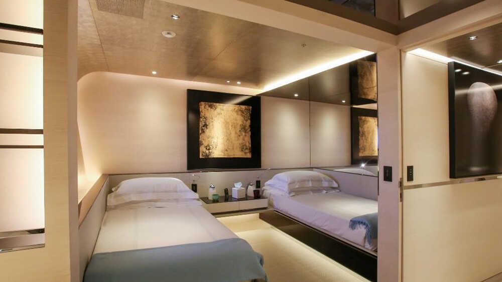 Twin cabin