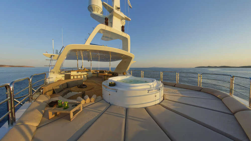 Sundeck
