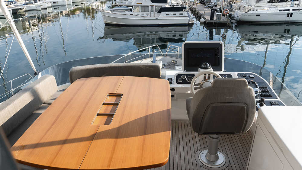 Flybridge