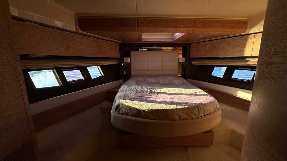 Guest cabin